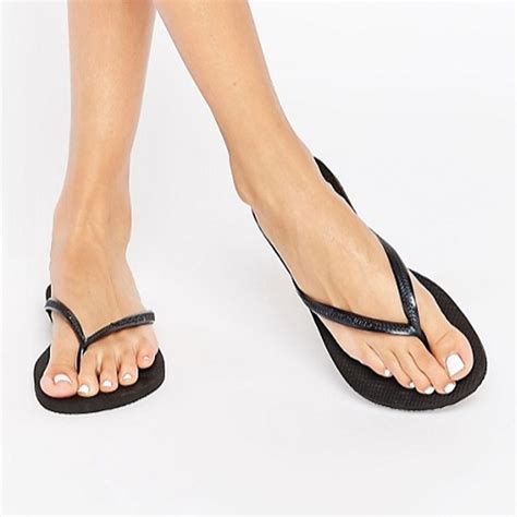 Designer Flip Flops for Women 